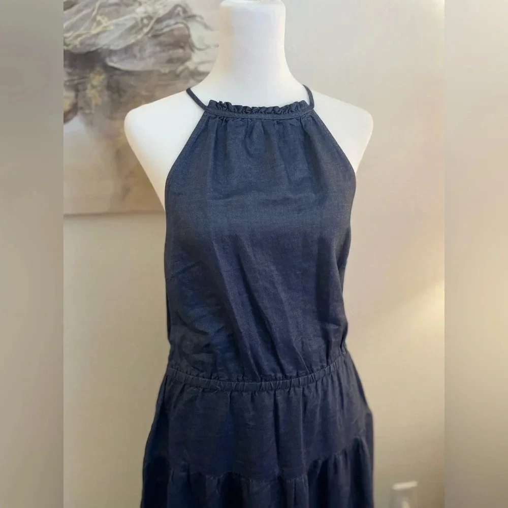 Women’s NWT New York & Company Denim Dress - Picture 2 of 7